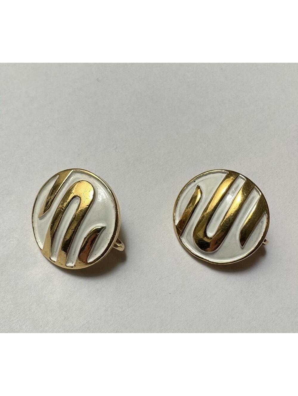 Vintage Crown Trifari White Enamel Gold  Tone Round Clip On Earrings Signed